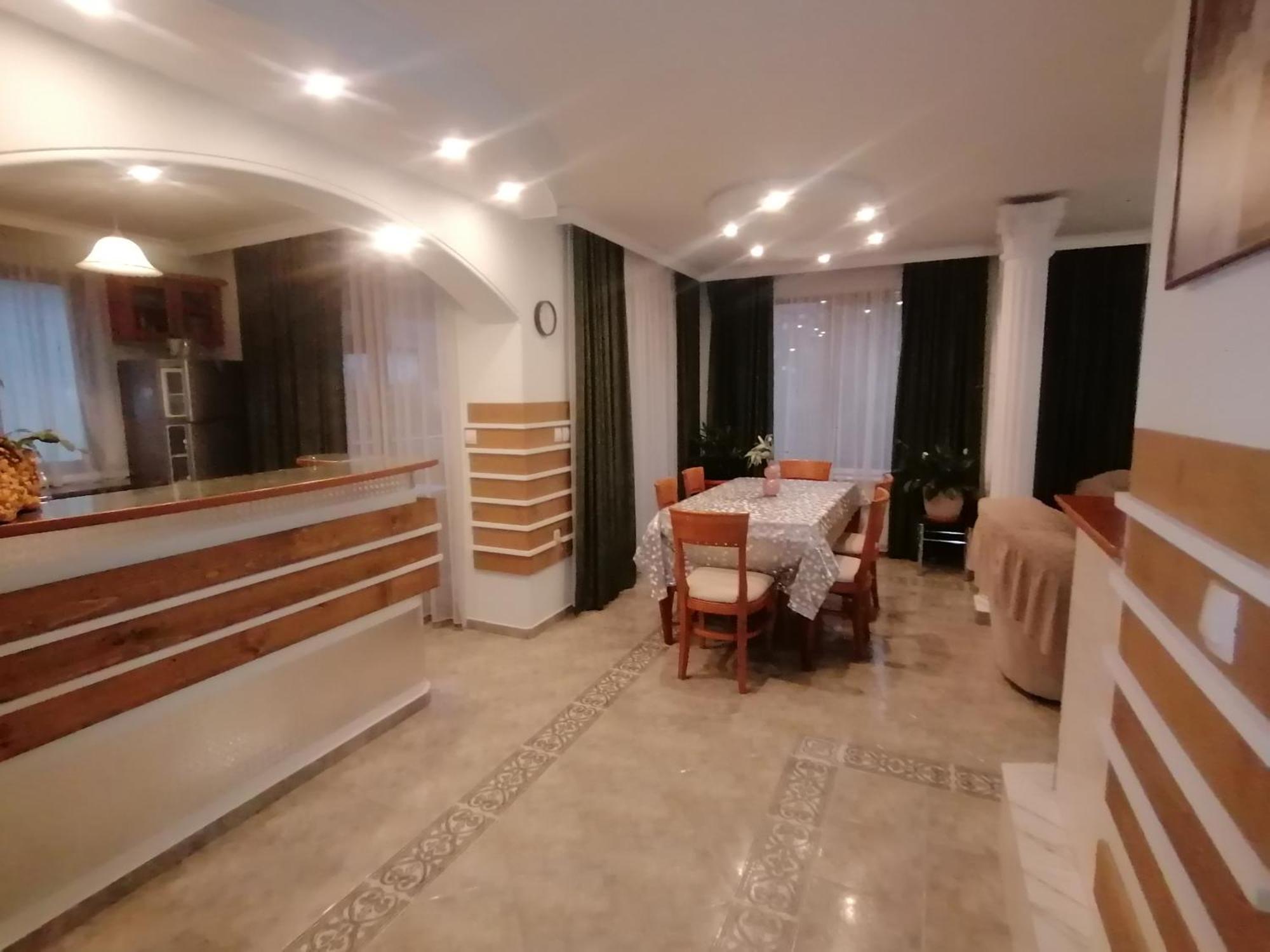 Boutique Guest House Ikonomov Бансько Екстер'єр фото